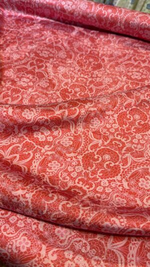 Silk viscous lame