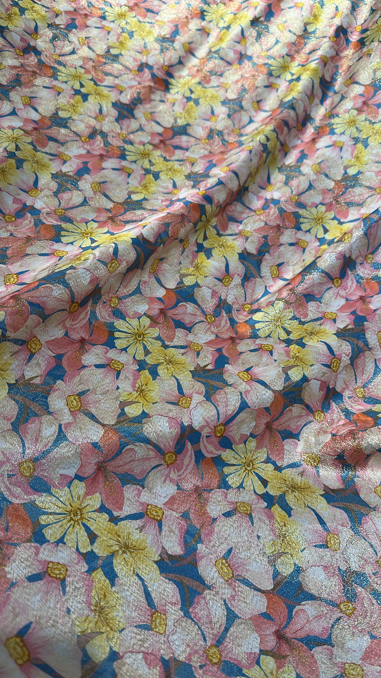 Italian silk Lame - Image 2
