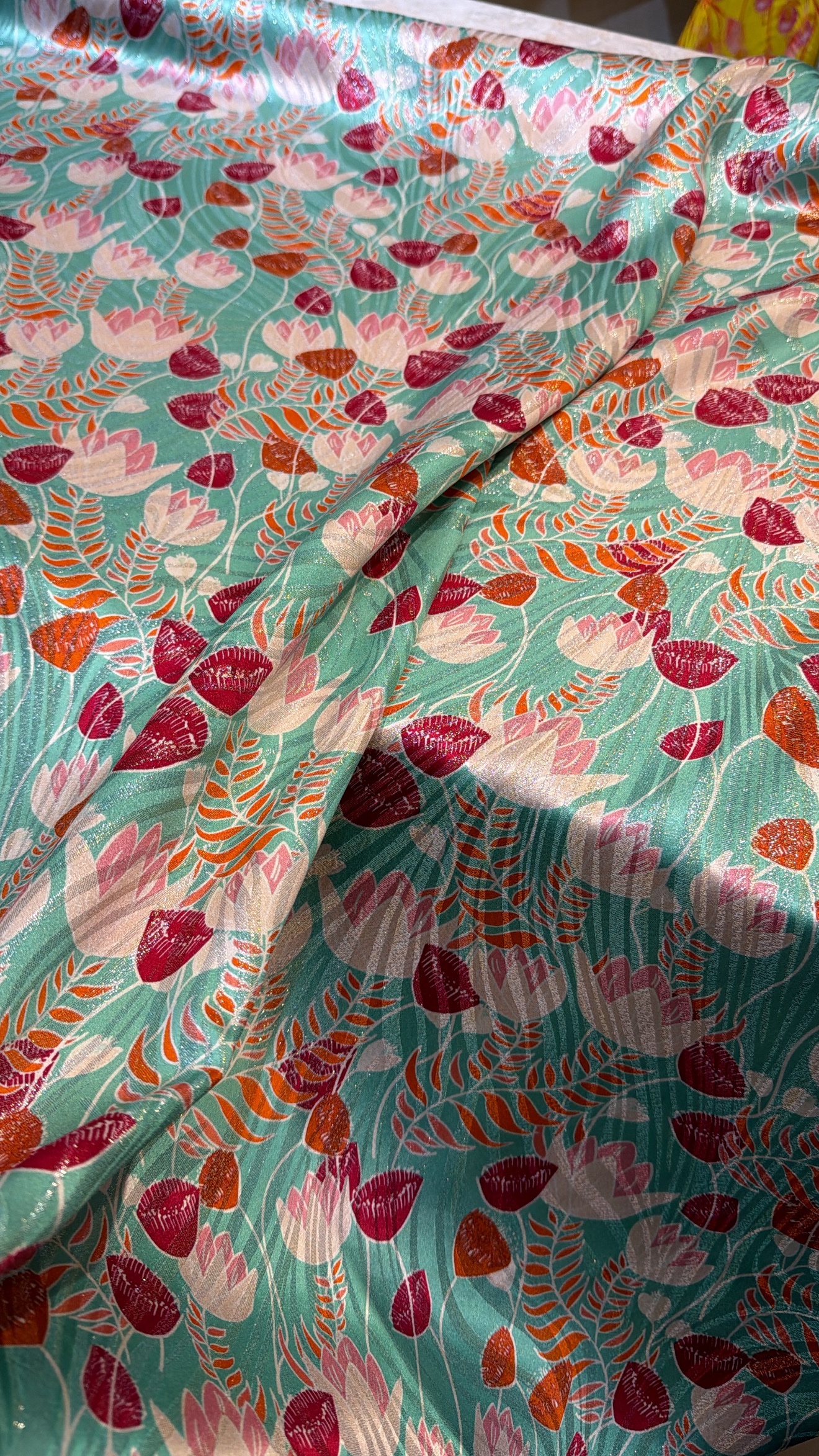 Italian silk Lame - Image 2