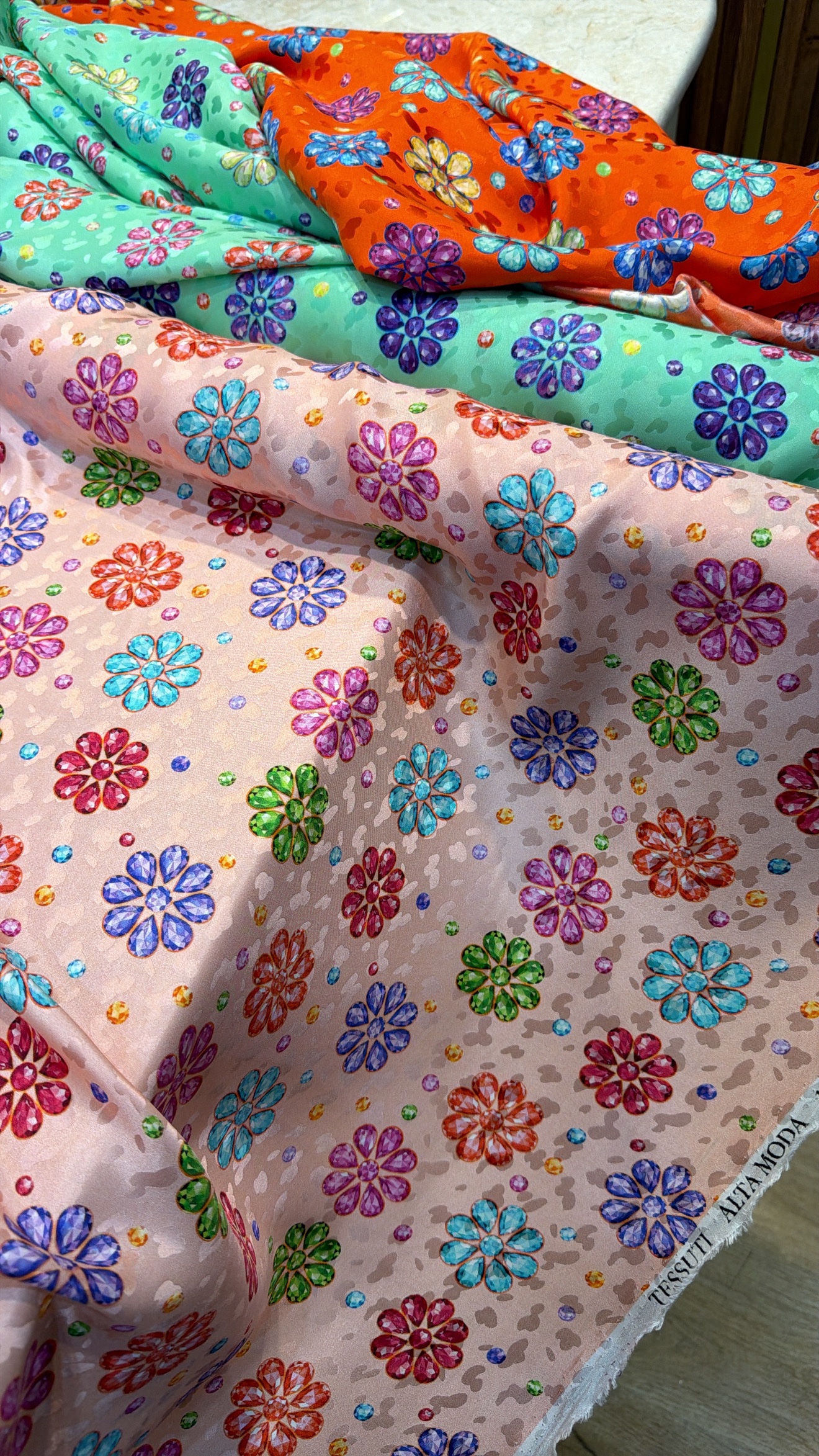Italian silk jacquard - Image 2