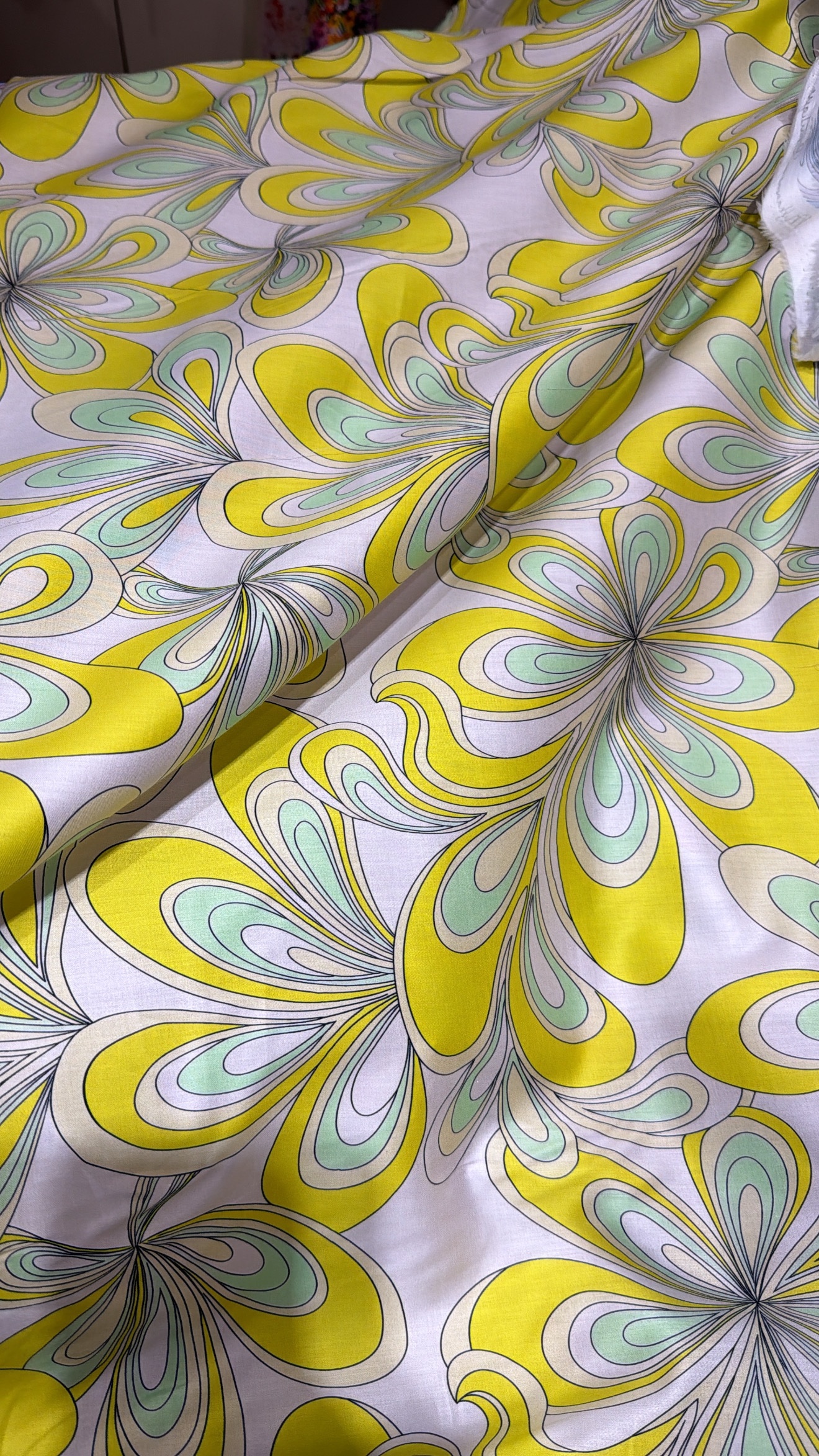 Cotton satin 2027
