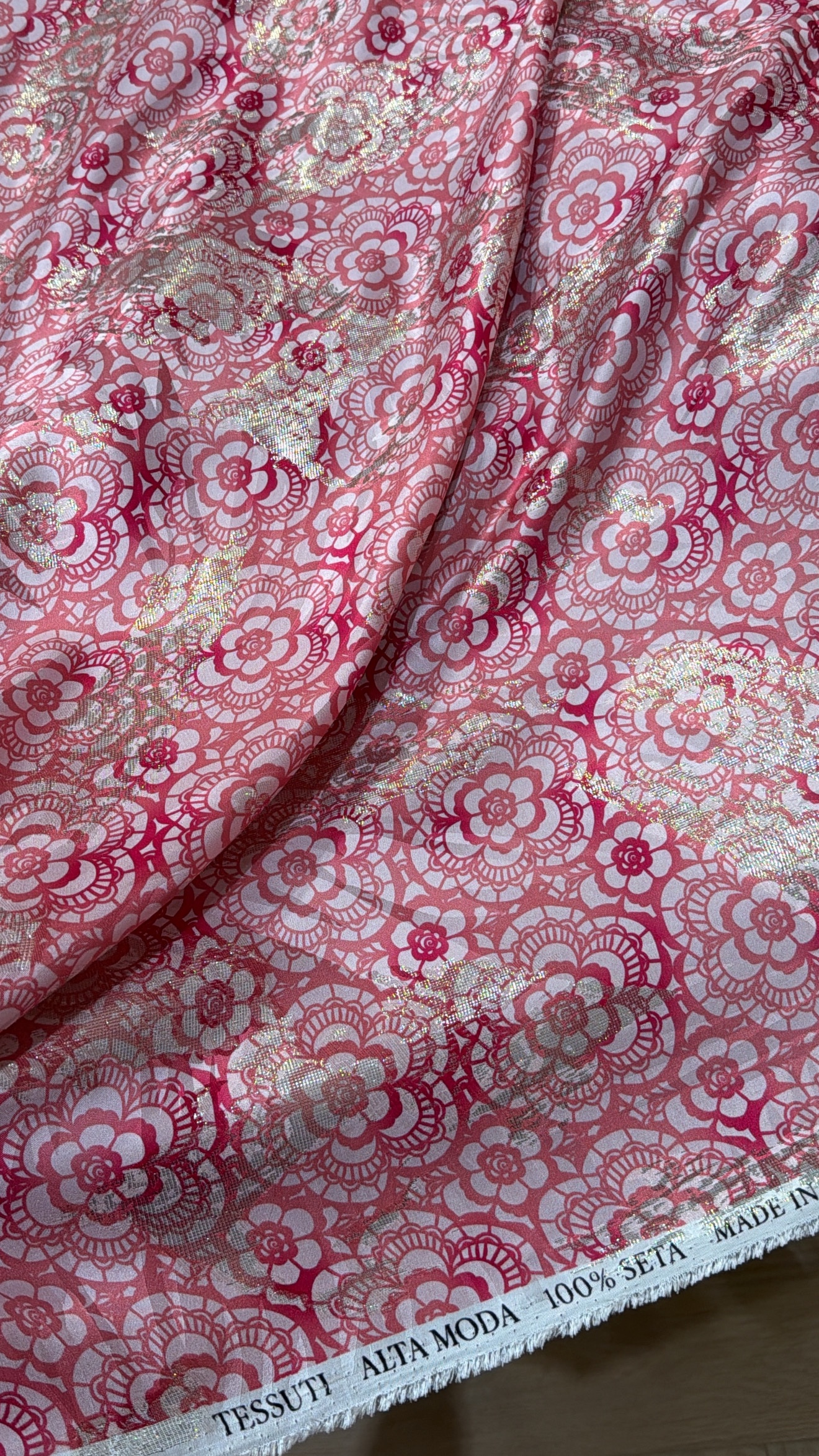 Italian silk jacquard lurex