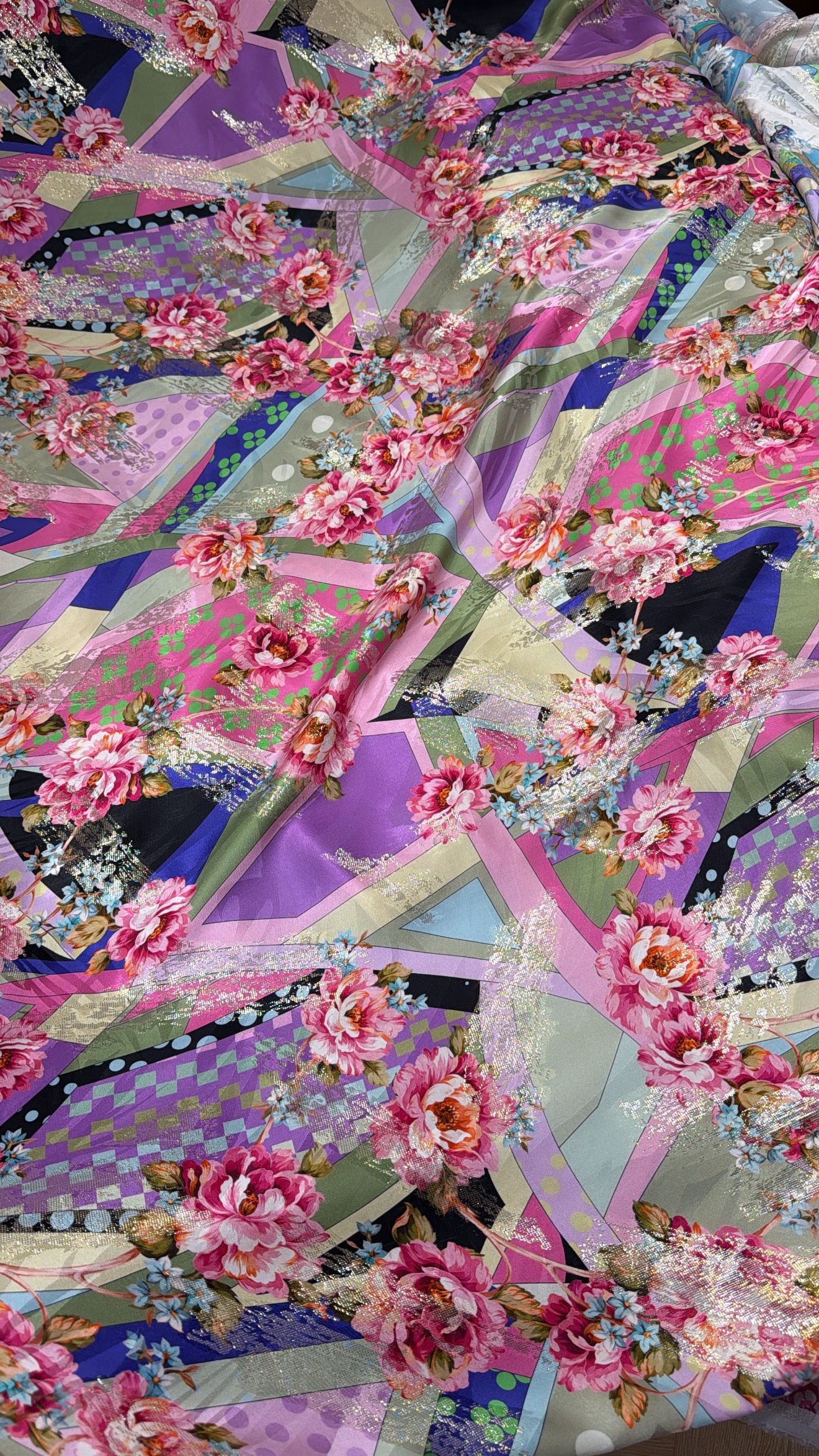 Italian silk jacquard lurex